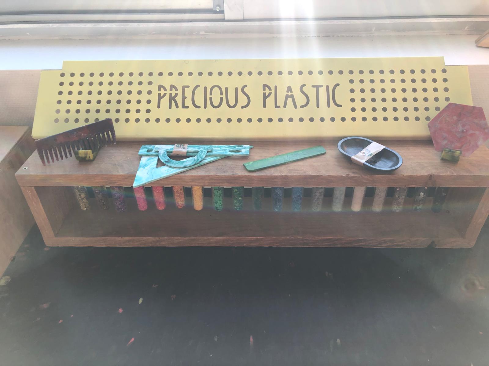 LES RECYCLEURS FOUS