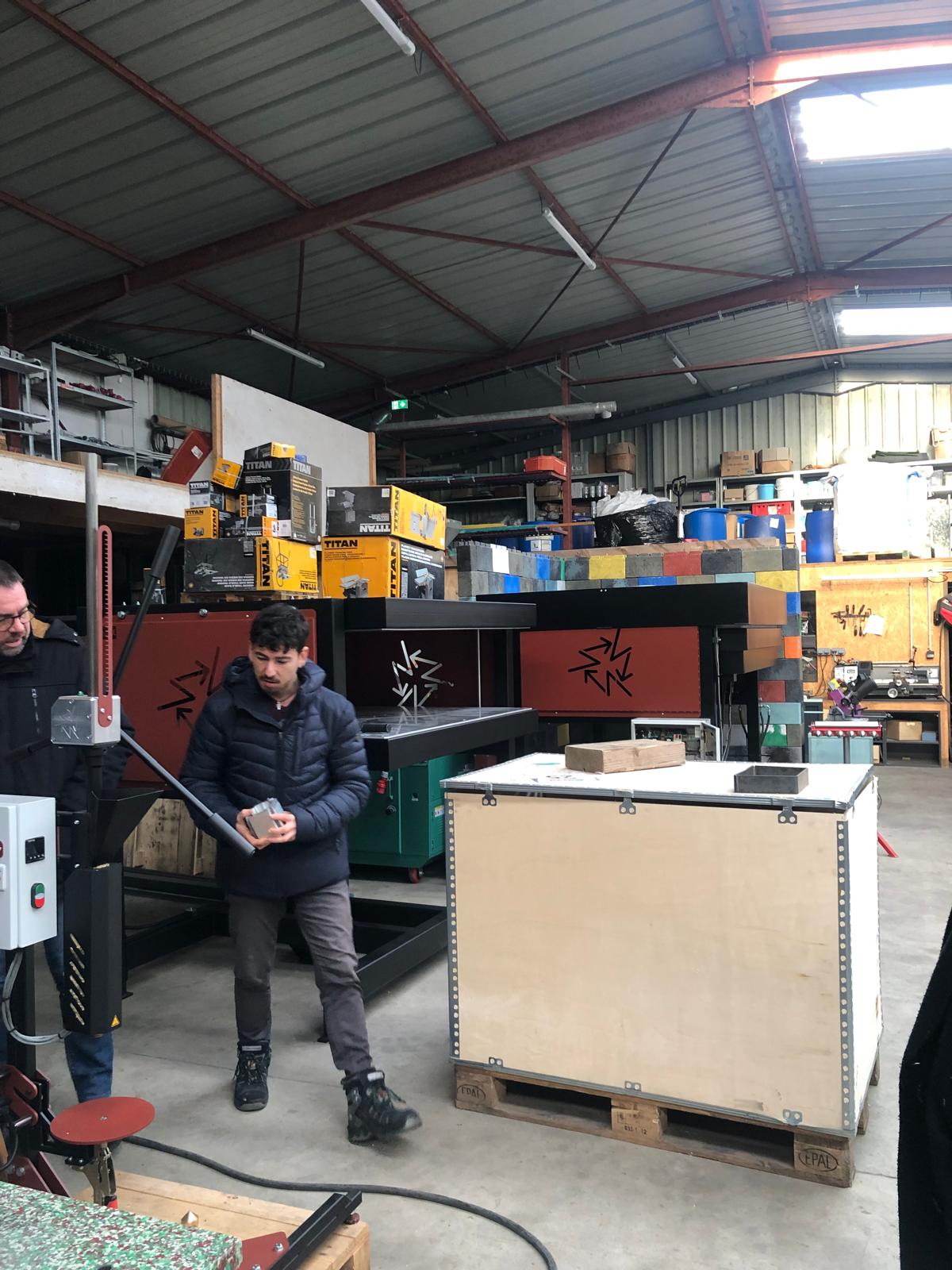 LES RECYCLEURS FOUS
